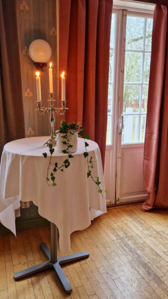 Dukning 4 – kandelaber