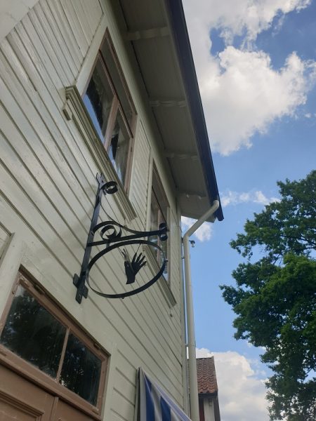 Hantverksbutiker på området