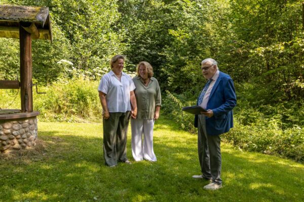 bröllop vid brudkällan